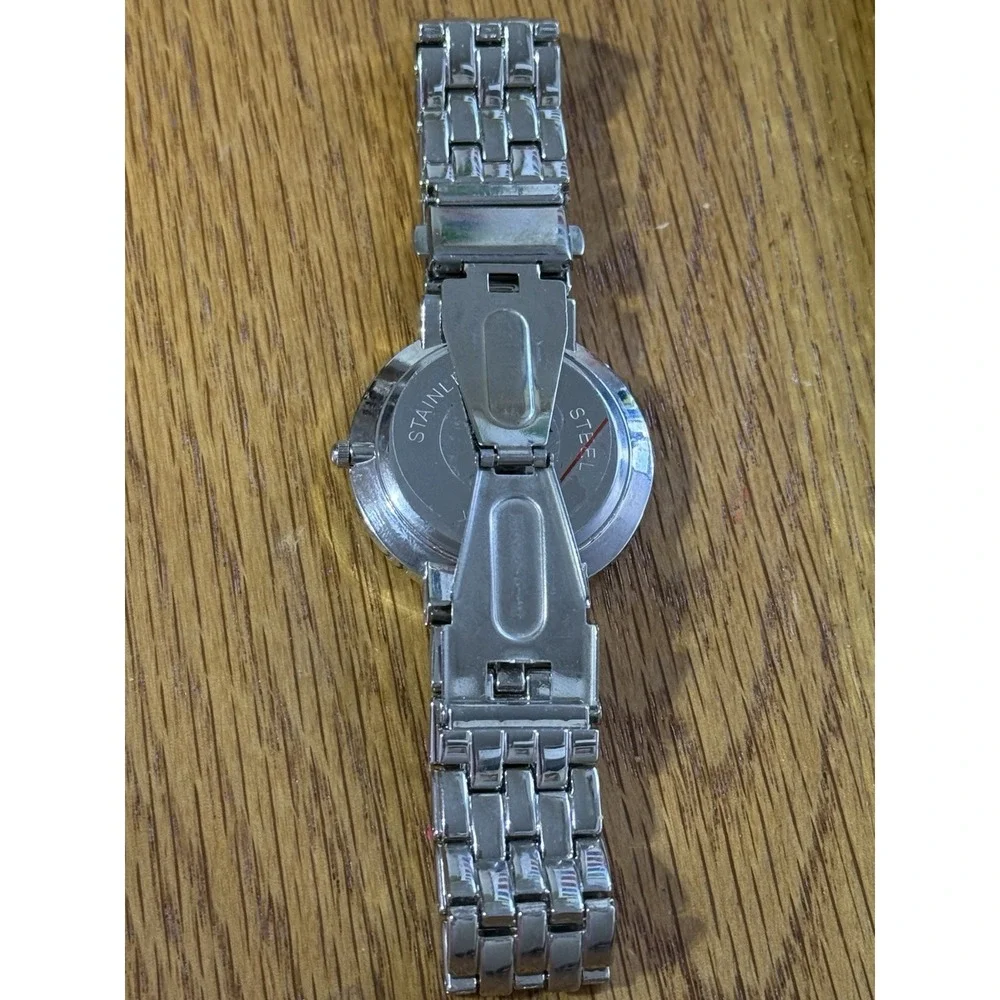 Silver Tone Analog Mens Wrist Watch‎ Stainless Steel Quartz Movement Second Hand